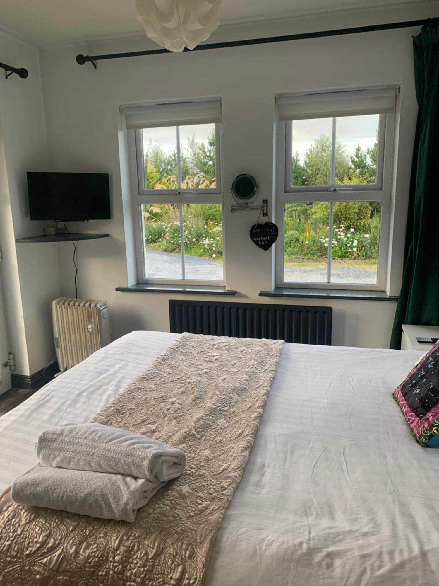 Isserkelly House Clonbur Eksteriør billede